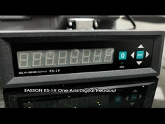 한 개의 1 주축은 도량형학을 위한 디지털 판독 시스템을 이식했습니다